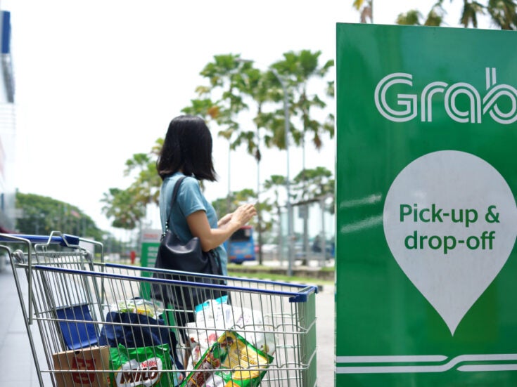 Grab seeks to expand into consumer banking