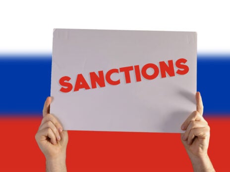 West announces new wave of sanctions on Russian banks and elites
