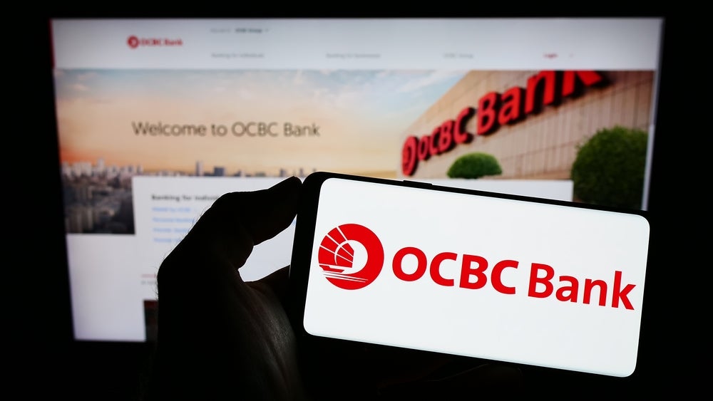 OCBC PT mengakuisisi Bank Commonwealth Indonesia