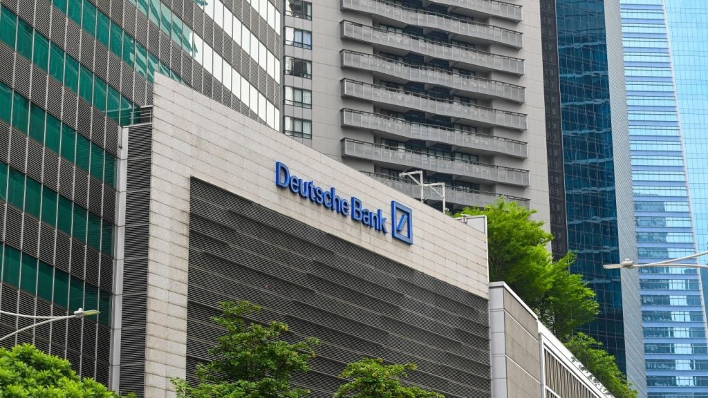 Deutsche Bank shuns “aggressive” promotions to beat rivals