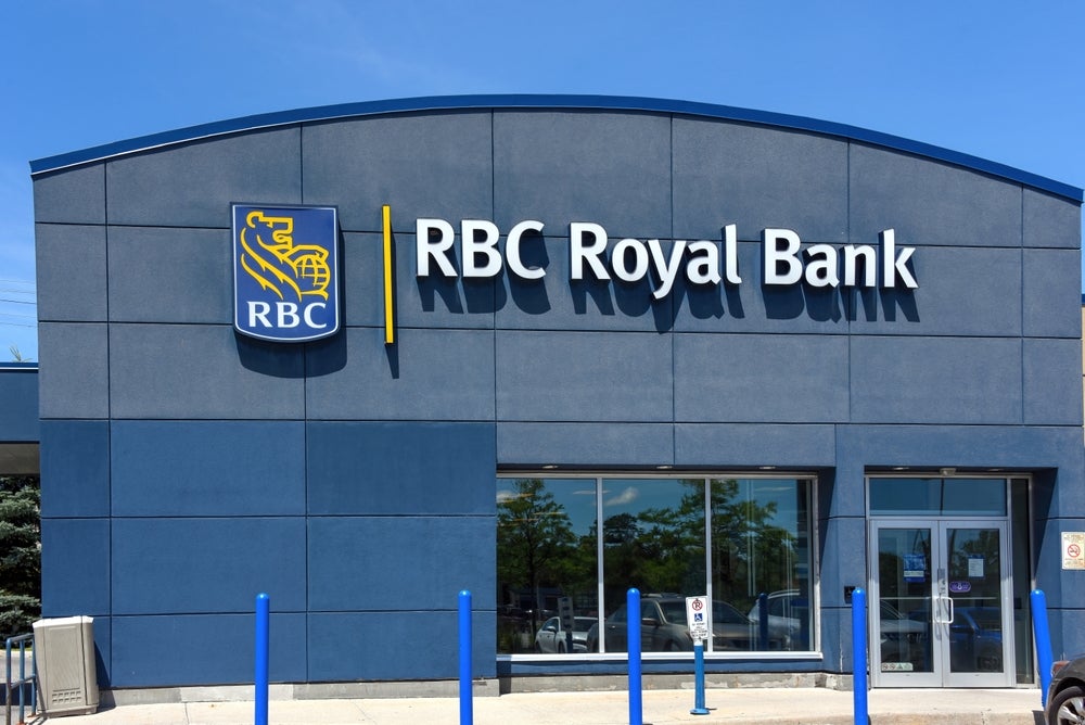 retailbankerinternational.com - Douglas Blakey - Financially stressed Canadians expect banks to provide guidance but turn to AI for advice: JD Power - Retail Banker International